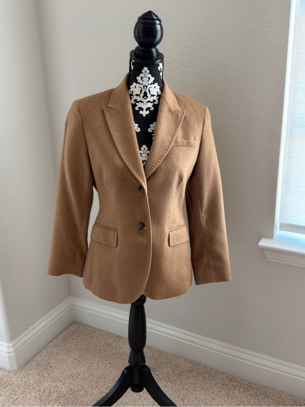 Brooks Brothers Camel Blazer - Picture 4 of 8
